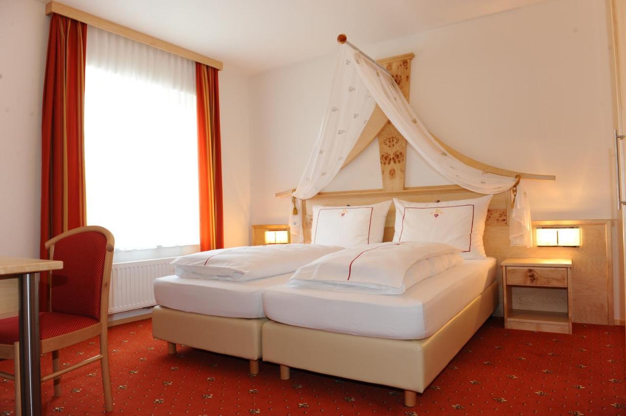 Hotel-Gasthof-Fleischerei - Zur Alten Post Schwanberg Exteriér fotografie