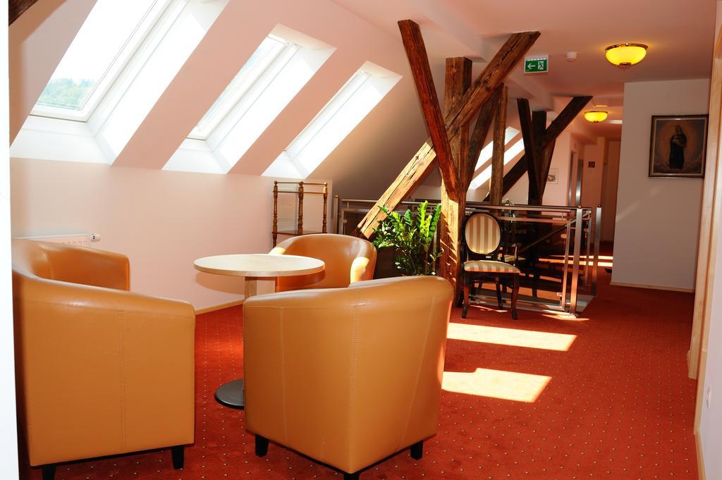 Hotel-Gasthof-Fleischerei - Zur Alten Post Schwanberg Exteriér fotografie