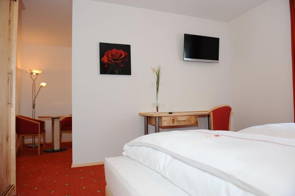 Hotel-Gasthof-Fleischerei - Zur Alten Post Schwanberg Exteriér fotografie